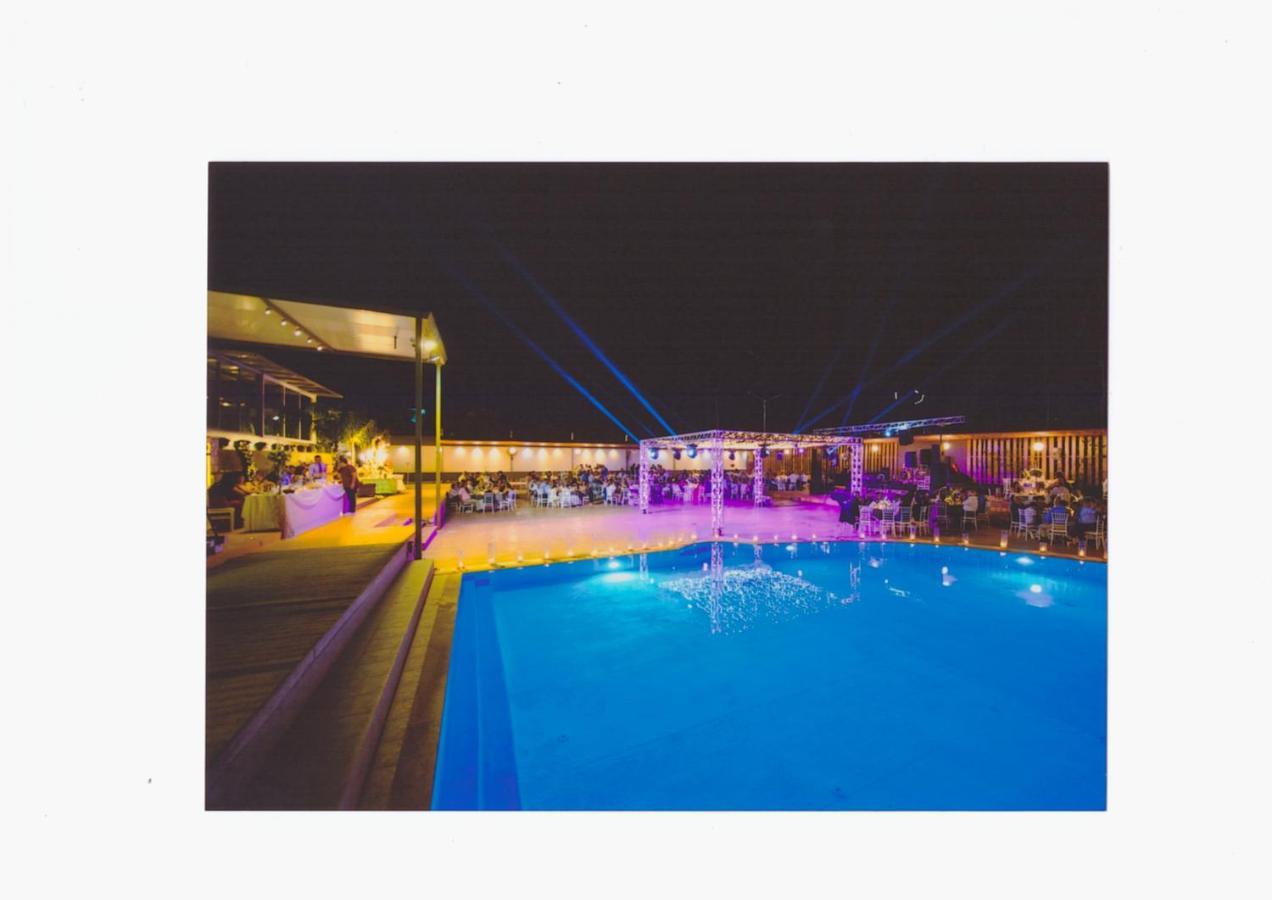 Sozos Inn Hotel 보니차 외부 사진
